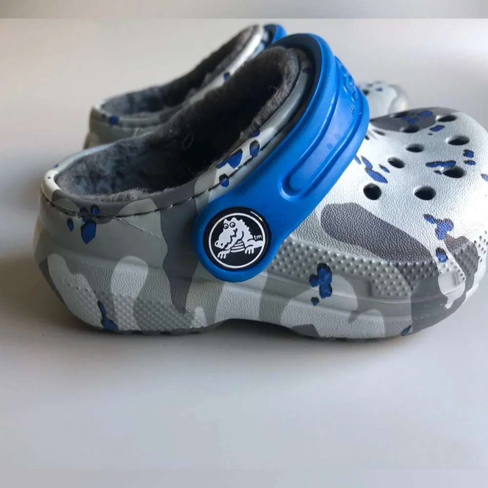Crocs Kids Classic Lined Clog Size: C4